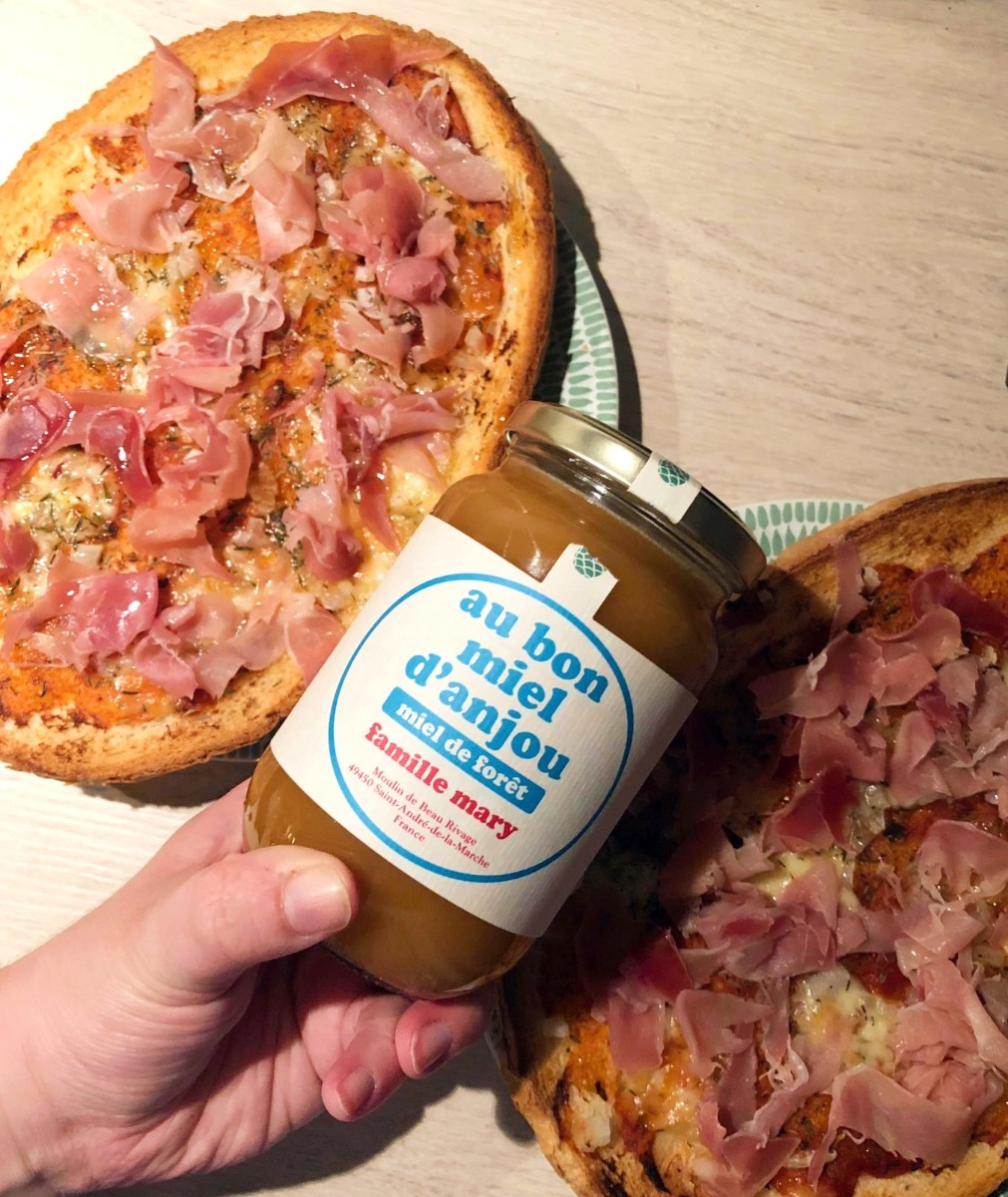 Bruschetta mozza & miel de Forêt édition 100 ans