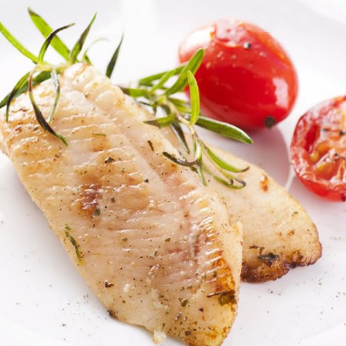 Daurade au miel et piment d'espelette, compotée de tomates