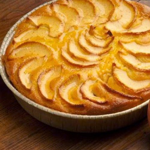 Tarte aux pommes, caramiel et amandes